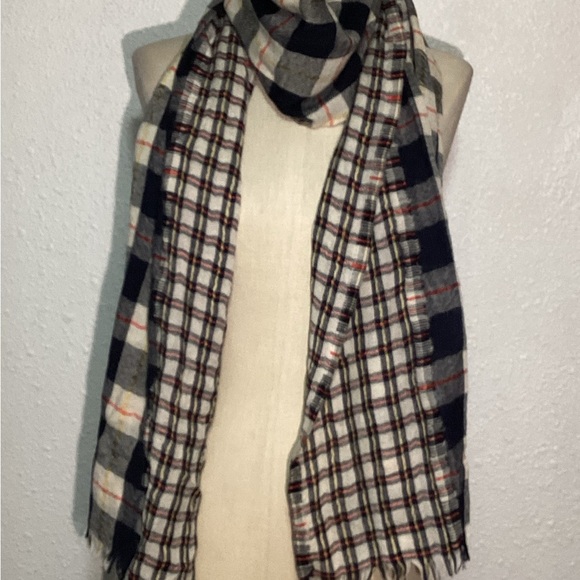 J. Crew yarns linen blend Plaid scarf - Picture 5 of 7